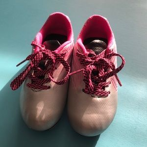 preK soccer chin guards & size 8 toddler cleats